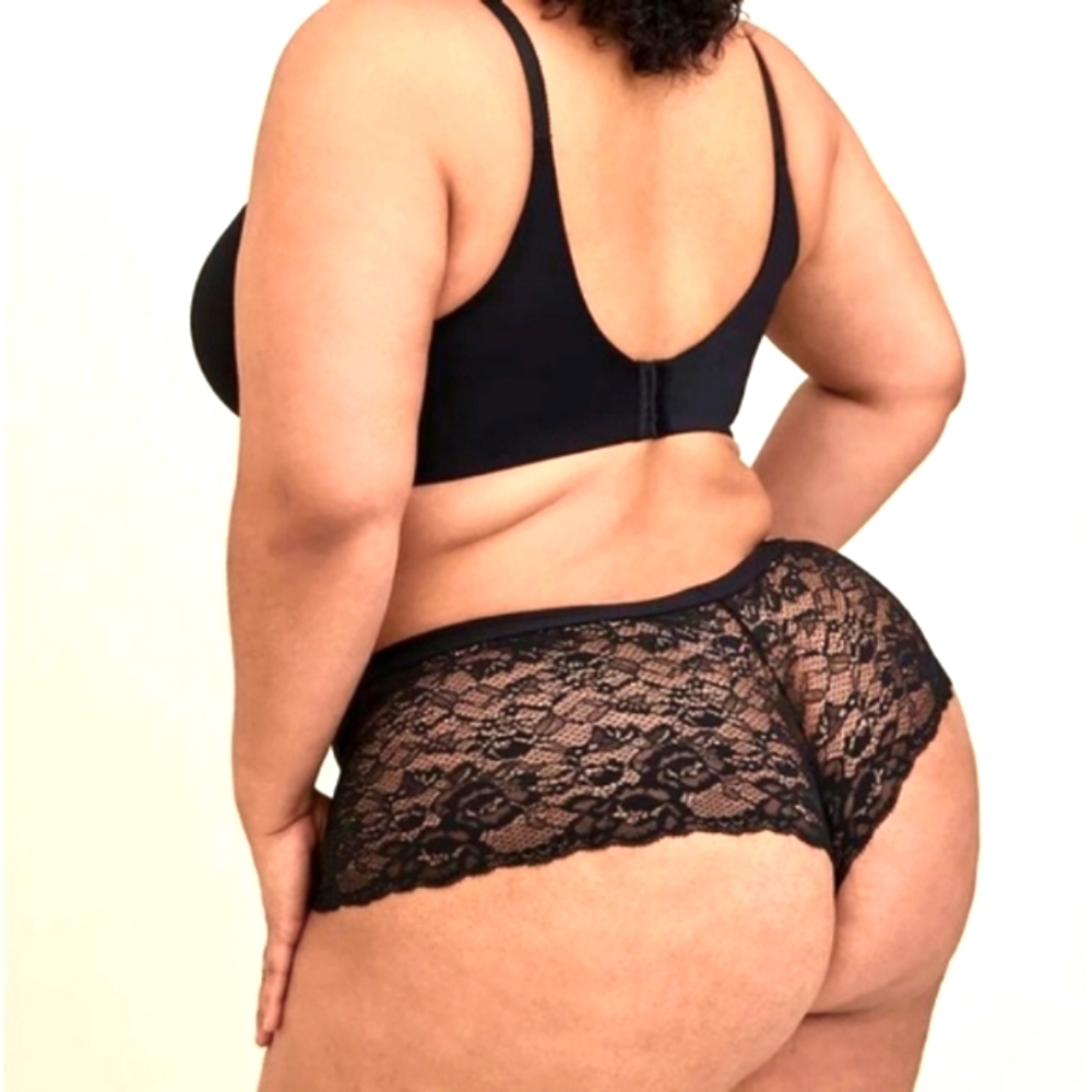 ❤️NWT TORRID SUPER SOFT BLACK LACE - MID-RISE CHEEKY PANTY PLUS SIZE